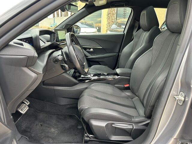 PEUGEOT 2008 GT LINE 1.2 E-THP AUTO SPANISH LHD IN SPAIN 30K 1 OWNER SUPERB 2021